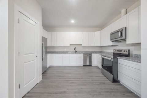House in Holiday, Florida 3 bedrooms, 208.47 sq.m. № 1536094 - photo 8