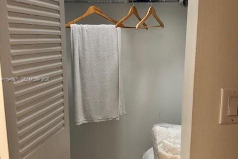 Снять в аренду кондоминиум в Холливуд, Флорида 1 спальня, 79.71м2, № 2004593 - фото 13