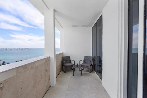 Copropriété à vendre à Bal Harbour, Floride: 44.87 m2 № 2368017 - photo 11