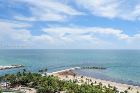 Copropriété à vendre à Bal Harbour, Floride: 44.87 m2 № 2368017 - photo 2
