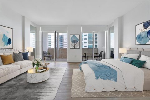 Studio à Condo à Bal Harbour, Floride  № 2368017