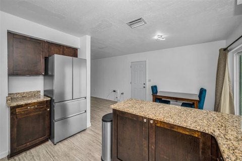 Casa en venta en Pinellas Park, Florida, 2 dormitorios, 78.78 m2 № 2167522 - foto 22