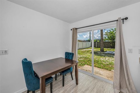 Casa en venta en Pinellas Park, Florida, 2 dormitorios, 78.78 m2 № 2167522 - foto 14