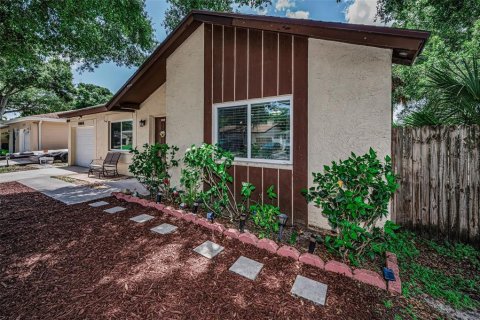 Casa en venta en Pinellas Park, Florida, 2 dormitorios, 78.78 m2 № 2167522 - foto 5