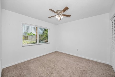 Casa en venta en Pinellas Park, Florida, 2 dormitorios, 78.78 m2 № 2167522 - foto 29