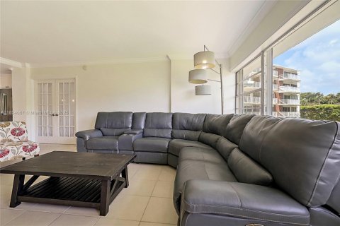 Купить кондоминиум в Майами-Шорс, Флорида 2 спальни, 111.48м2, № 1957381 - фото 4