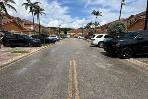 Adosado en alquiler en Margate, Florida, 3 dormitorios, 125.98 m2 № 1968700 - foto 16