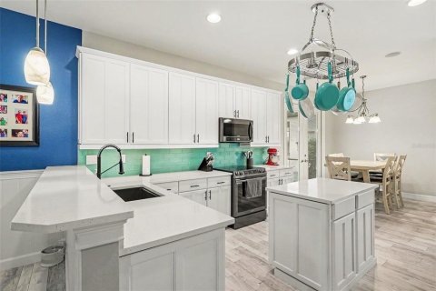 Villa ou maison à vendre à Fort Myers, Floride: 3 chambres, 234.58 m2 № 2157732 - photo 12