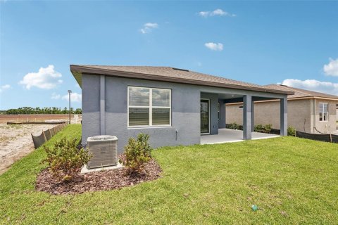 House in Parrish, Florida 4 bedrooms, 197.97 sq.m. № 2200650 - photo 21