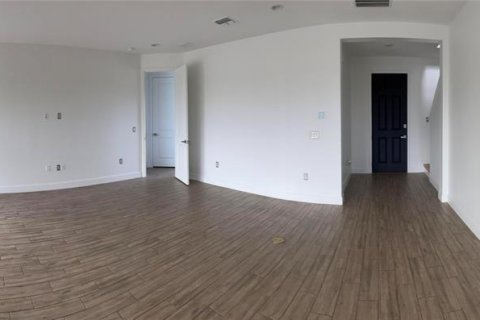 Casa en venta en Deer Island, Florida, 5 dormitorios, 364.64 m2 № 2237332 - foto 15