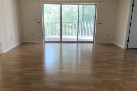 Condominio en alquiler en Casselberry, Florida, 3 dormitorios, 150.04 m2 № 1766089 - foto 8