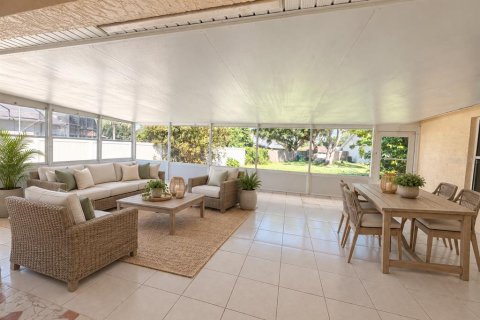 Villa ou maison à louer à Deltona, Floride: 3 chambres, 203.83 m2 № 2416388 - photo 17