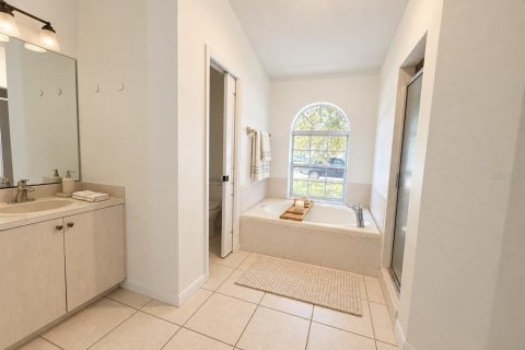 Villa ou maison à louer à Deltona, Floride: 3 chambres, 203.83 m2 № 2416388 - photo 12