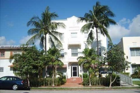 Купить кондоминиум в Майами-Бич, Флорида 1 спальня, 47.75м2, № 1967749 - фото 22