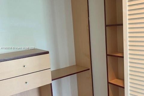 Купить кондоминиум в Майами-Бич, Флорида 1 спальня, 47.75м2, № 1967749 - фото 21