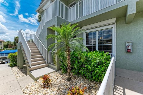 Condo in Punta Gorda, Florida, 3 bedrooms  № 1570421 - photo 3