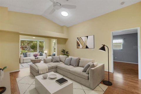 House in Bradenton, Florida 2 bedrooms, 126.35 sq.m. № 2267142 - photo 4