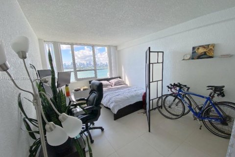 Снять в аренду кондоминиум в Майами-Бич, Флорида 2 спальни, 101.08м2, № 2055917 - фото 10