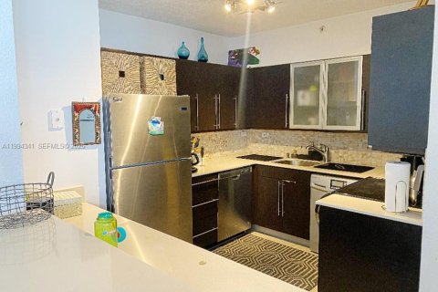 Снять в аренду кондоминиум в Майами-Бич, Флорида 2 спальни, 101.08м2, № 2055917 - фото 12