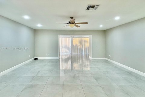 Adosado en venta en Boca Raton, Florida, 2 dormitorios, 132.48 m2 № 2054110 - foto 8