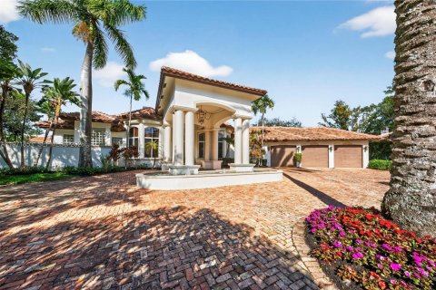 Купить виллу или дом в Уэстон, Флорида 5 спален, 400.32м2, № 2042923 - фото 5