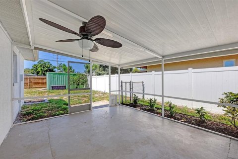 Casa en venta en Bradenton, Florida, 3 dormitorios, 129.13 m2 № 2204054 - foto 29