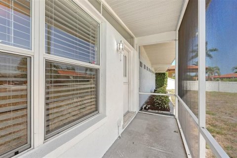 Casa en venta en Bradenton, Florida, 3 dormitorios, 129.13 m2 № 2204054 - foto 3