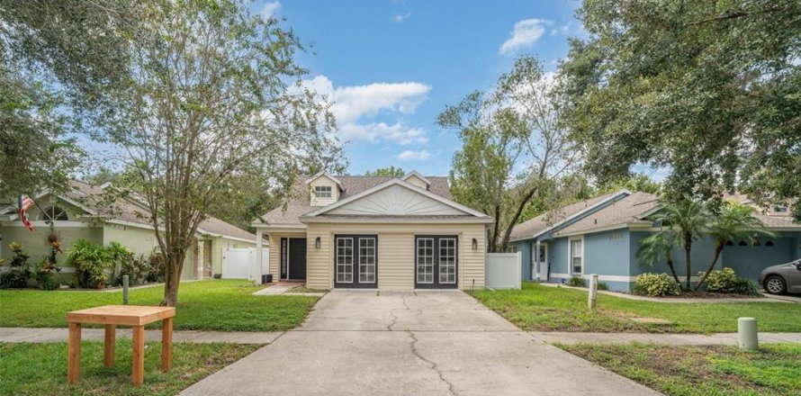 Casa en Fish Hawk, Florida 4 dormitorios, 125.88 m2 № 1919543
