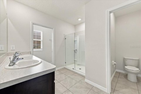 Villa ou maison à louer à Bradenton, Floride: 5 chambres, 248.42 m2 № 2378960 - photo 13