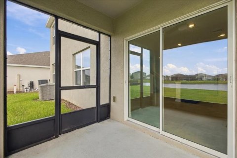 Villa ou maison à louer à Bradenton, Floride: 5 chambres, 248.42 m2 № 2378960 - photo 28