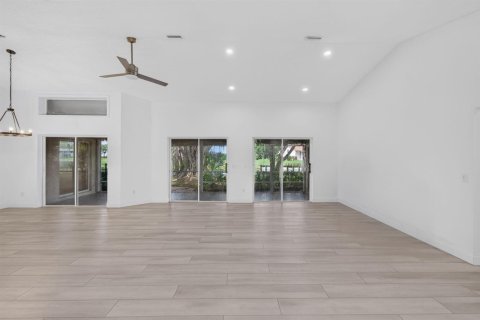 Casa en venta en Delray Beach, Florida, 3 dormitorios, 186.18 m2 № 2382676 - foto 4