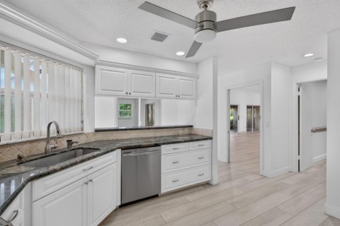 Casa en venta en Delray Beach, Florida, 3 dormitorios, 186.18 m2 № 2382676 - foto 9
