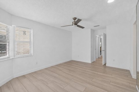 Casa en venta en Delray Beach, Florida, 3 dormitorios, 186.18 m2 № 2382676 - foto 23