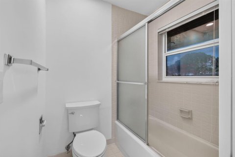 Casa en venta en Delray Beach, Florida, 3 dormitorios, 186.18 m2 № 2382676 - foto 25