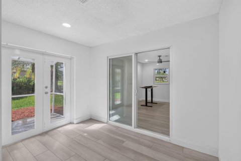 Casa en venta en Delray Beach, Florida, 3 dormitorios, 186.18 m2 № 2382676 - foto 10