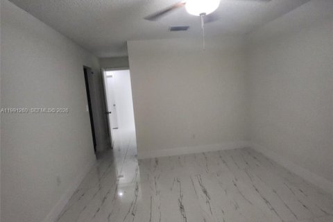 Adosado en alquiler en Homestead, Florida, 2 dormitorios, 104.05 m2 № 2052201 - foto 7