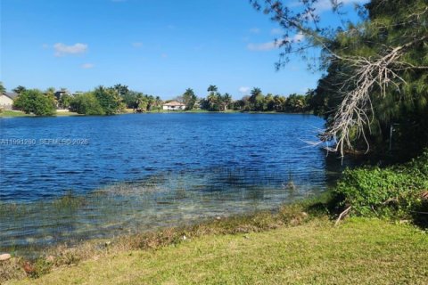 Adosado en alquiler en Homestead, Florida, 2 dormitorios, 104.05 m2 № 2052201 - foto 16