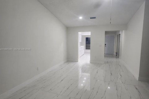 Adosado en alquiler en Homestead, Florida, 2 dormitorios, 104.05 m2 № 2052201 - foto 11