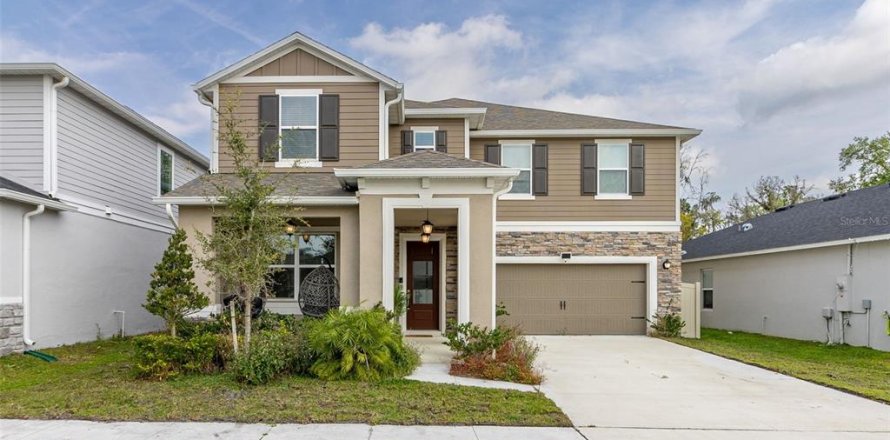 House in TIVOLI RESERVE in Davenport, Florida 5 bedrooms, 351.08 sq.m. № 1858248