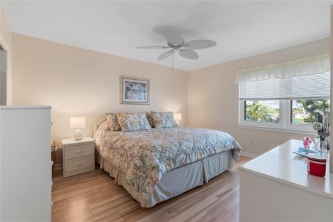 Condo in Venice, Florida, 2 bedrooms  № 1556194 - photo 26