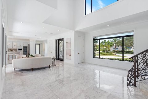 Villa ou maison à vendre à Jupiter, Floride: 4 chambres, 441.29 m2 № 2085205 - photo 3