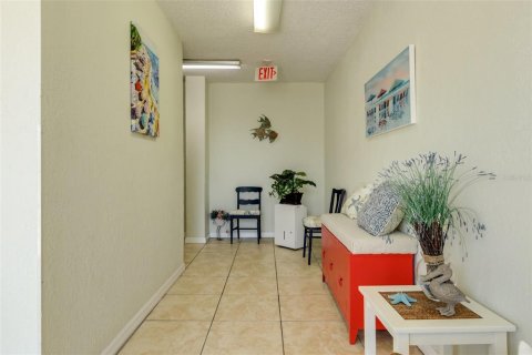 Condo in Cape Canaveral, Florida, 2 bedrooms № 2215993 - photo 28