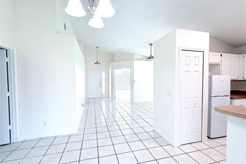 Casa en venta en Orlando, Florida, 3 dormitorios, 113.99 m2 № 1906222 - foto 10