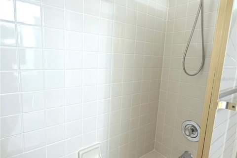 Casa en venta en Orlando, Florida, 3 dormitorios, 113.99 m2 № 1906222 - foto 24