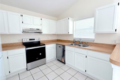 Casa en venta en Orlando, Florida, 3 dormitorios, 113.99 m2 № 1906222 - foto 13