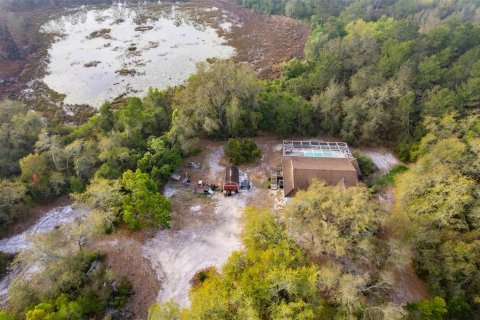 House in Eustis, Florida 4 bedrooms, 167.5 sq.m. № 1592809 - photo 21