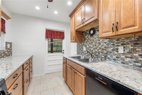 Copropriété à vendre à Saint Petersburg, Floride: 2 chambres, 91.51 m2 № 2230759 - photo 13