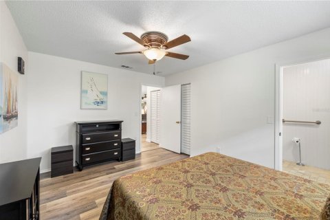 Copropriété à vendre à Saint Petersburg, Floride: 2 chambres, 91.51 m2 № 2230759 - photo 17