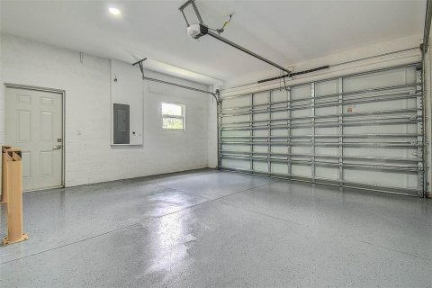 Casa en venta en Saint Petersburg, Florida, 3 dormitorios, 130.25 m2 № 1918165 - foto 30
