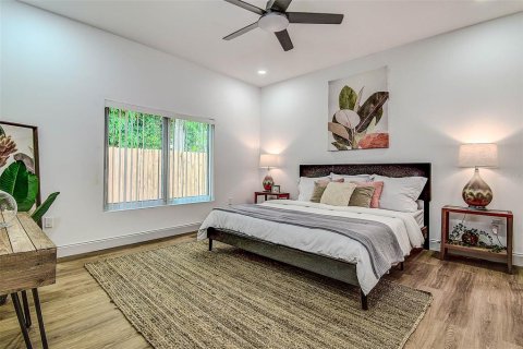Casa en venta en Saint Petersburg, Florida, 3 dormitorios, 130.25 m2 № 1918165 - foto 17